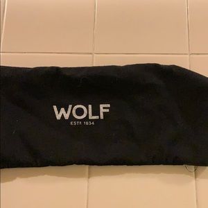 Black Leather Wolf Watch Roll